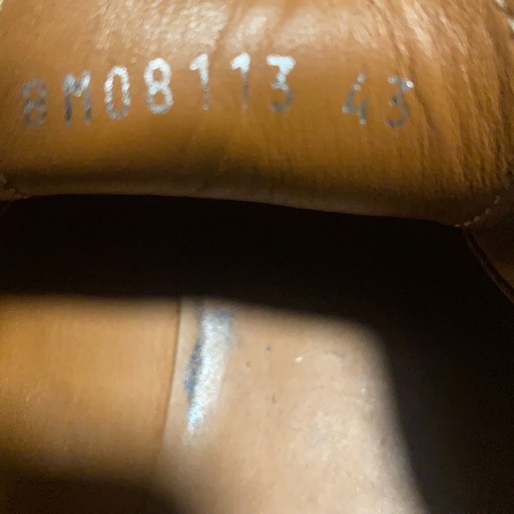 Men’s Givenchy shoes - Picture 5 of 9